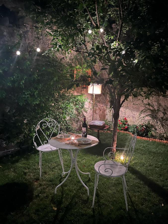 נאפולי Casa Vayu - Rooms & Garden מראה חיצוני תמונה
